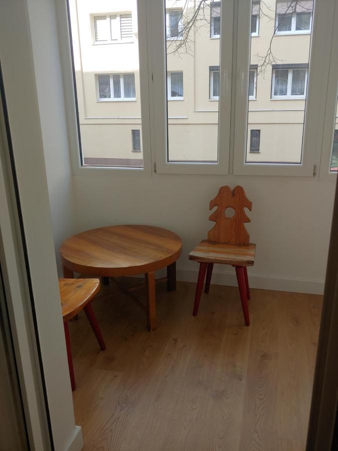 Apartament Wybickiego Lägenhet Poznań Exteriör bild
