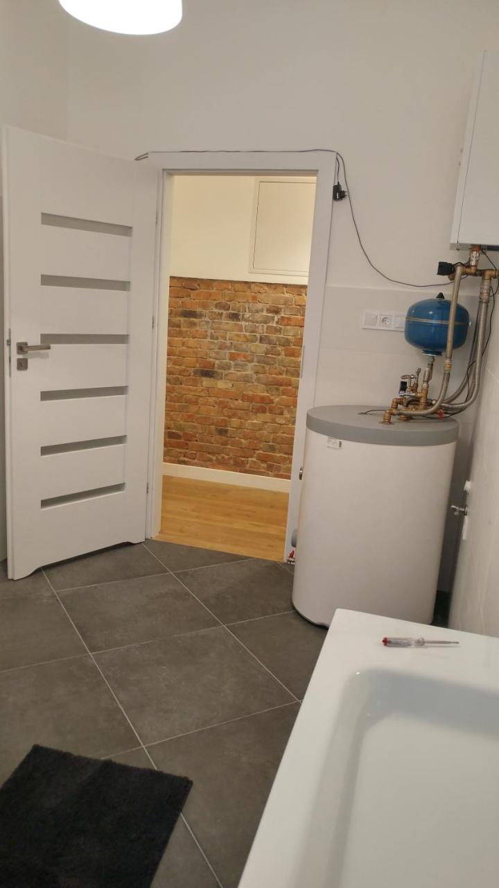 Apartament Wybickiego Lägenhet Poznań Exteriör bild